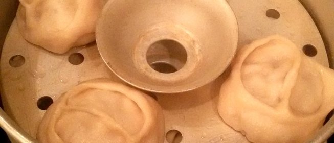 Манты с мясом и тыквой