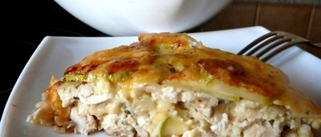 Запеканка с курицей и кабачками
