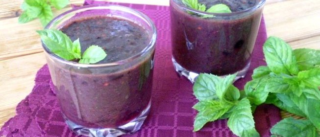 Зеленый коктейль с мятой