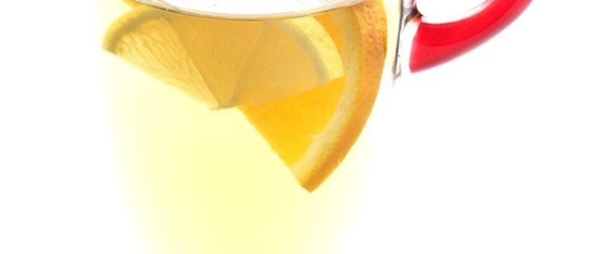 Глинтвейн с белым вином, ромом и изюмом