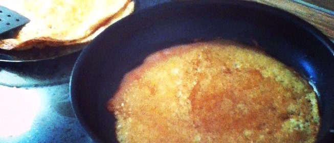 Дрожжевые блины в дырочку