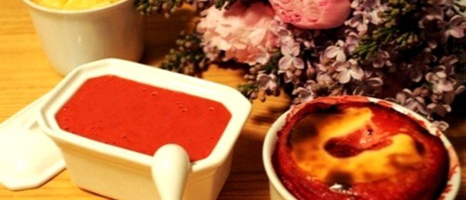 Творожная запеканка с клубникой