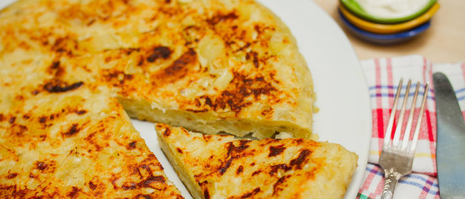 Картофельно-луковый омлет