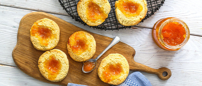 Песочное печенье с вареньем