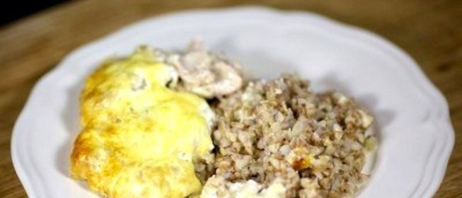 Запеканка из гречки и курицы