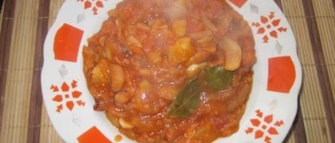 Овощное рагу с кабачками и капустой