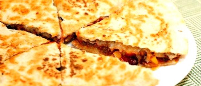 Кесадилья с мясом