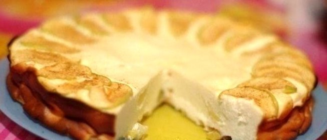 Творожно-фруктовая запеканка без муки