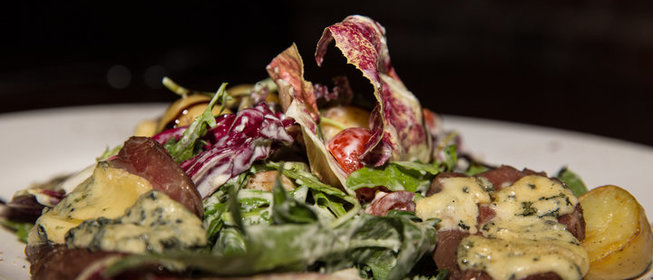 Картофельная запеканка с мясным фаршем и овощами