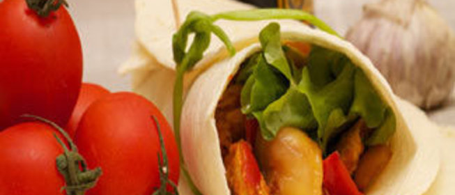 Буррито с курицей и перцем