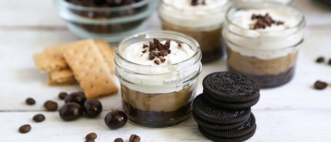 Белый пудинг с шоколадным печеньем