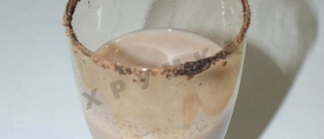 Коктейль с Бейлисом