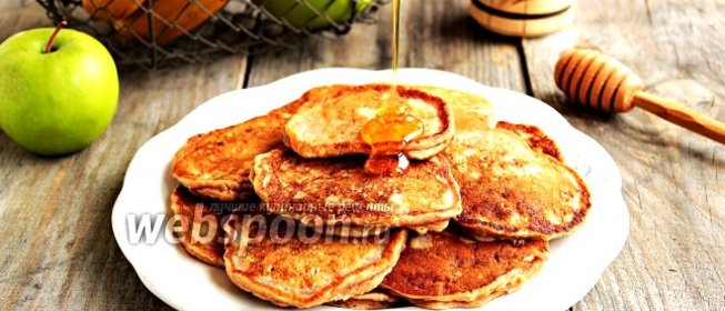 Бананово-яблочные оладьи
