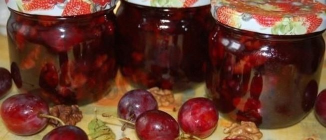Сливовый джем с орехами