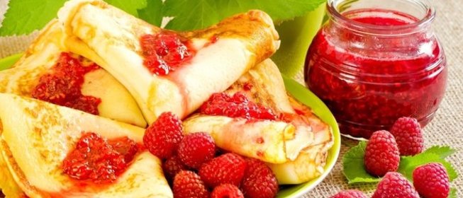 Блины с ягодами