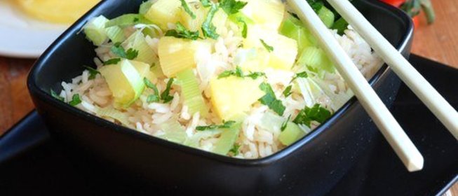 Рис с имбирем и ананасами