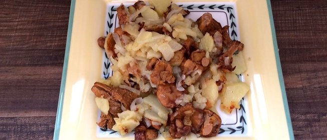 Жареная картошка с грибами