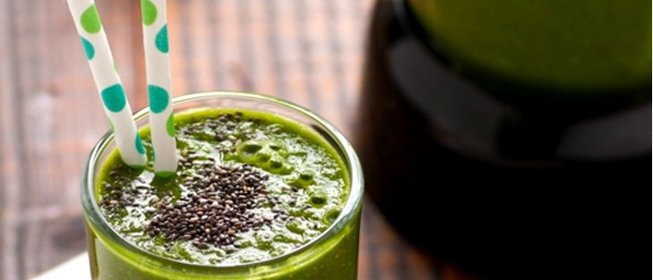 Зеленый коктейль с горохом