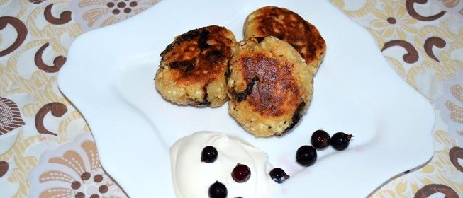 Сырники с черносливом