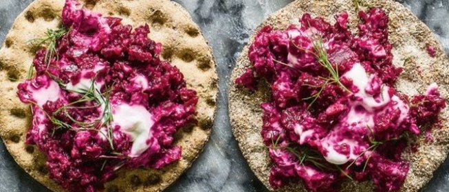 Свекольный соус-дип