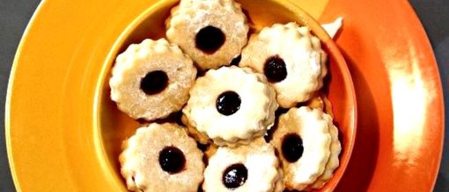 Двойные печенья с джемом