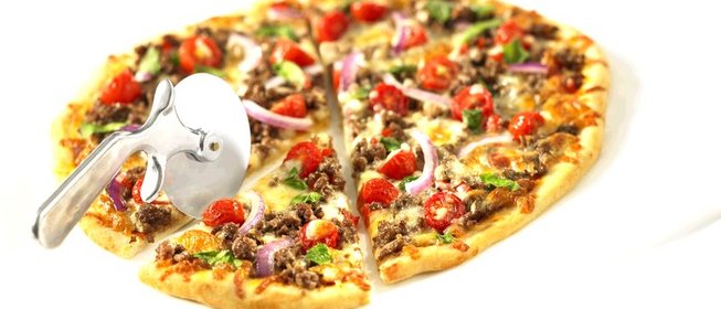 Пицца с сырым фаршем