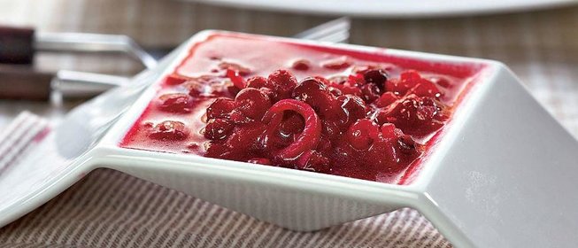 Соус из клюквы к мясу и птице