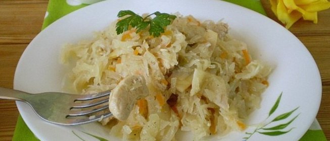 Солянка с курицей и капустой