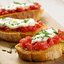 Брускетта с помидорами