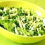 Салат из зеленой капусты и петрушки с кислой заправкой