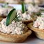 Тарталетки с красной рыбой и сыром