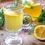 Домашний лимонад с зелёным чаем и мятой
