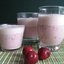 Молочный коктейль с черешней