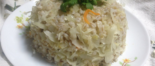 Перловая каша с квашеной капустой