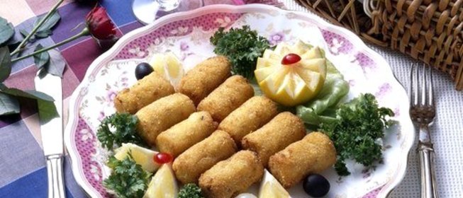 Рисовые крокеты с куриной начинкой