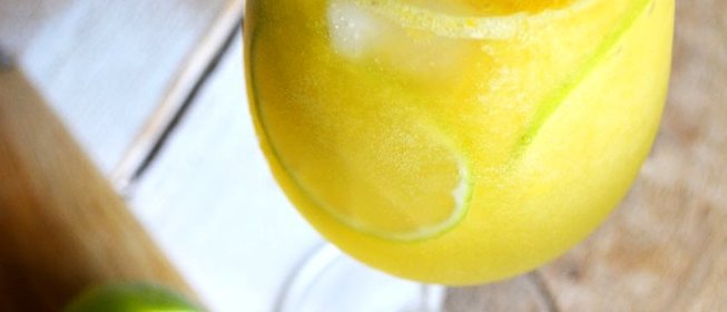 Коктейль с манго и сидром