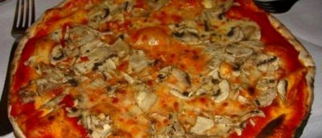 Пицца с грибами