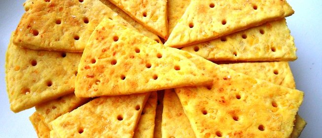 Печенье «Сырные крекеры»