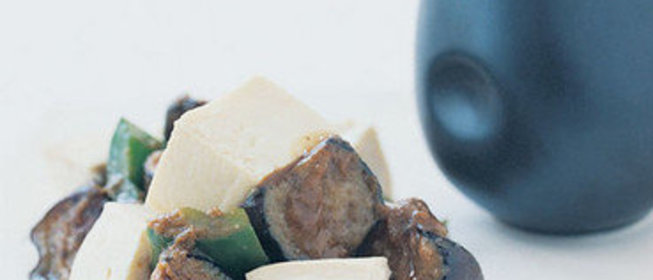 Баклажаны с тофу под имбирно-соевым соусом