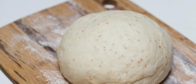 Дрожжевое тесто для пиццы