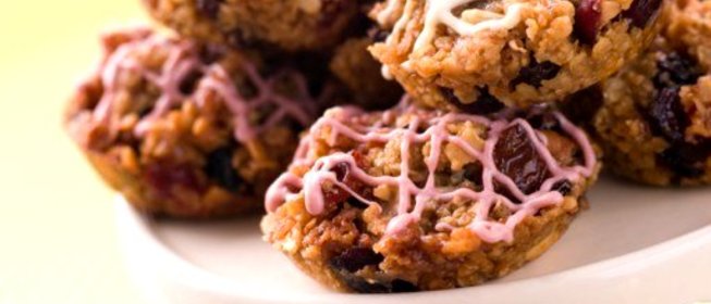 Овсяное печенье с вишней