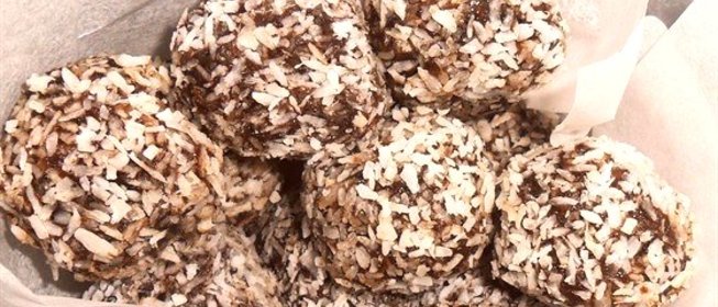 Конфеты из чернослива и орехов