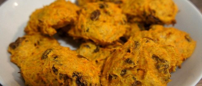 Печенье морковное с изюмом