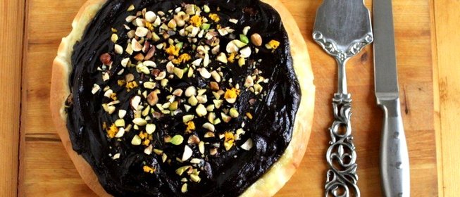 Пицца с шоколадом