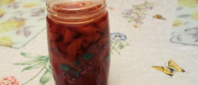 Варенье из клубники с абрикосами и ромом