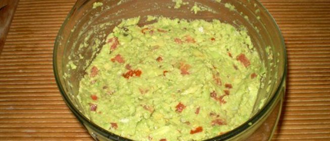 Гуакамоле с соком лайма