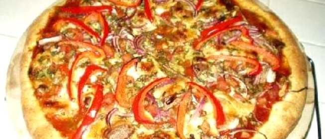 Овощная пицца с сыром Моцарелла