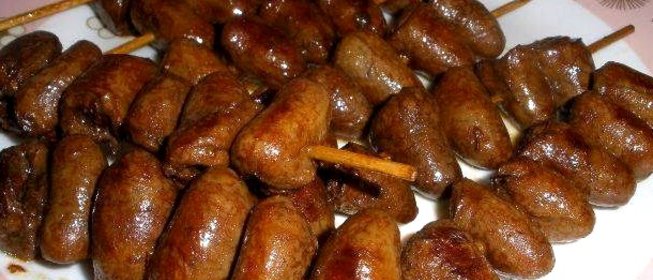 Куриные сердечки под пикантным соусом