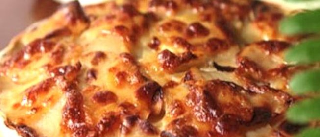 Запеканка картофельная с мясом и моцареллой