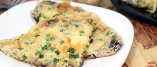 Омлет с грибами и сыром